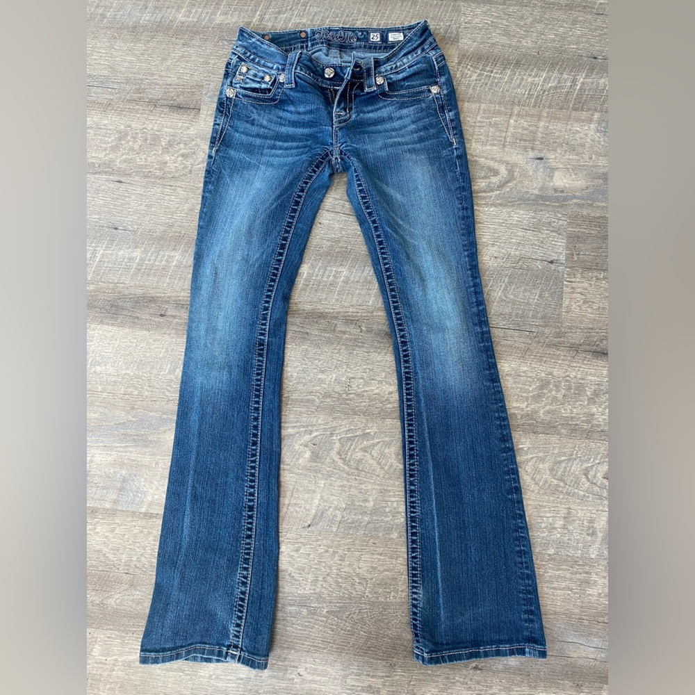 Miss Me Jeans Size 1/25 great condition like new!
